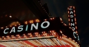 Oranje Casino deelt weer geld uit